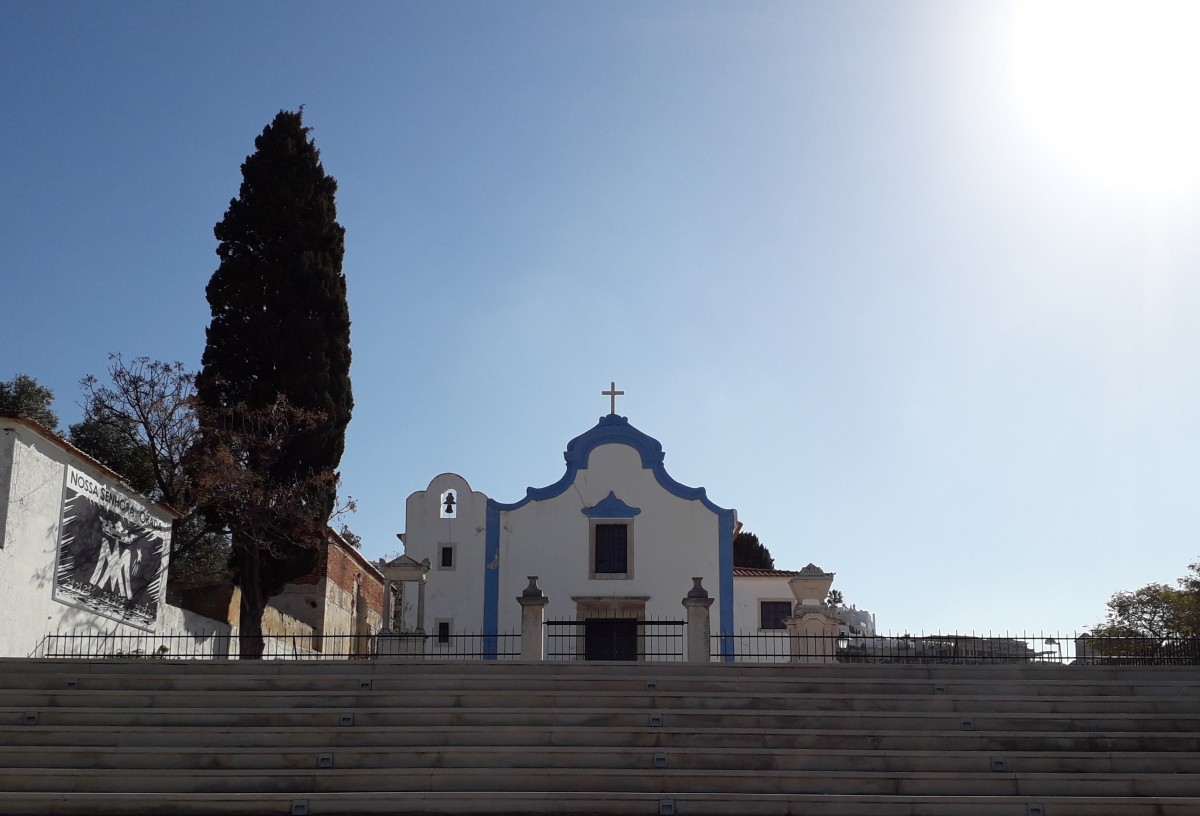 Kapel in de marina van Albufeira