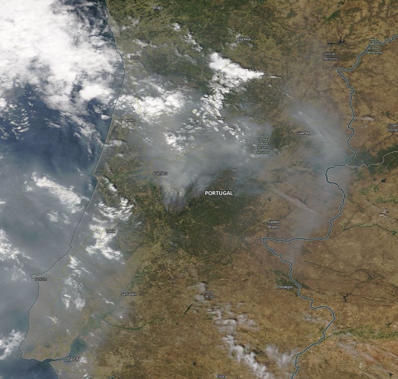 Satellietafbeelding van de dodelijke bosbranden in Portugal op 18 juni 2017