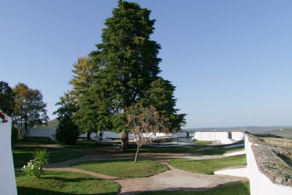 Overzichtsfoto van het British Cemetery in Elvas, Portugal