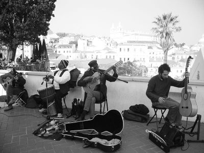 Straatmuzikanten in Alfama