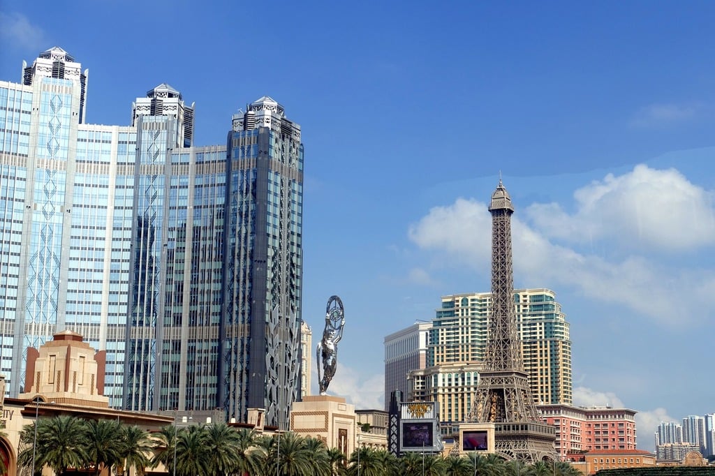 Macau skyline met " Eiffeltoren"